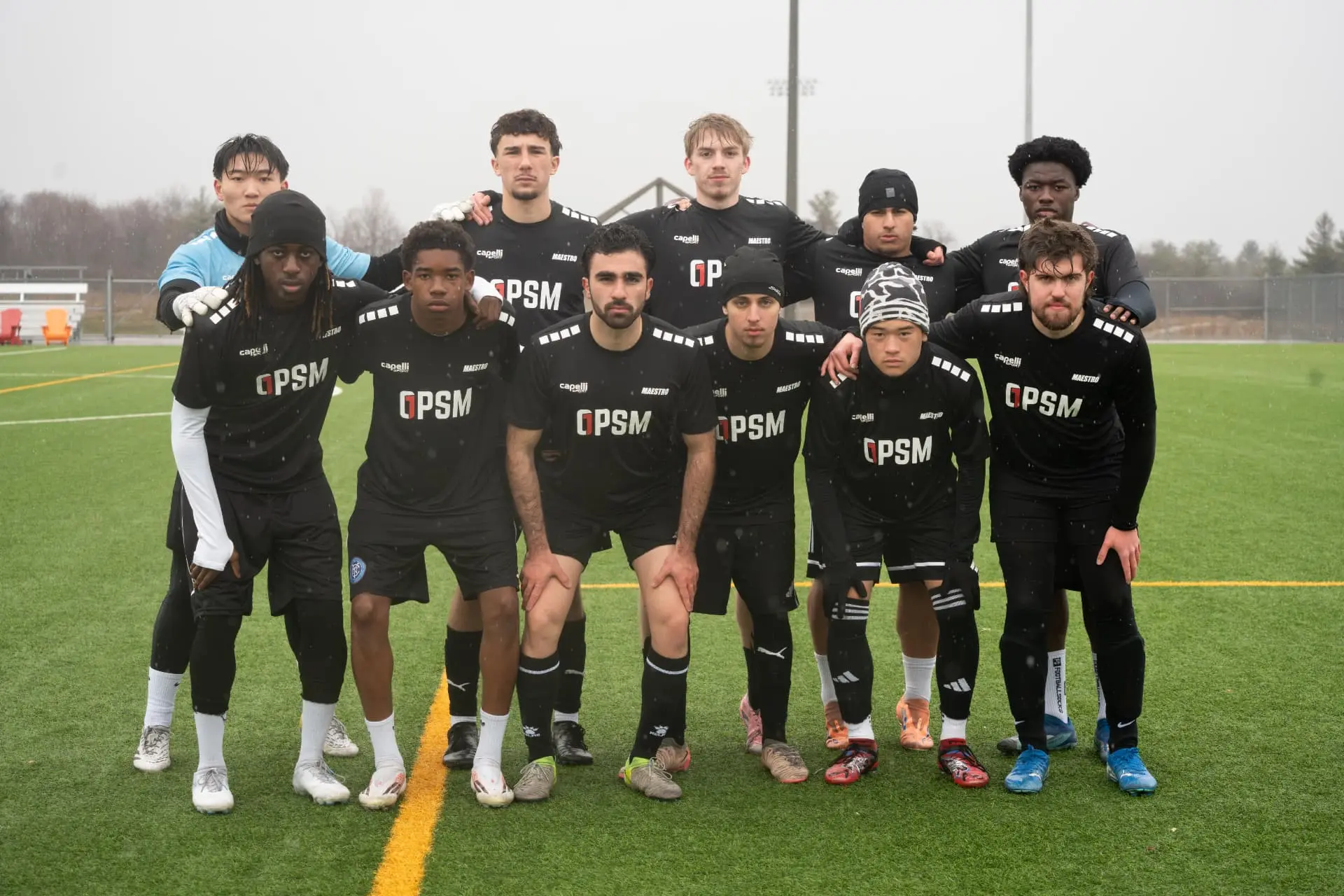 Team photo of the black squad before kickoff